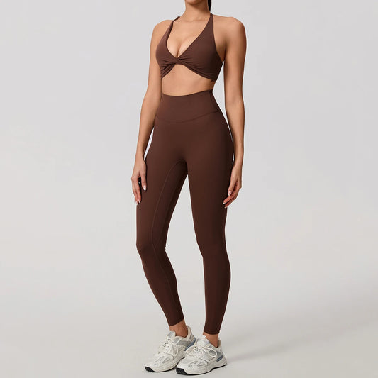Seamless Sculpt Yoga Set – Cross Sports Bra & High-Waist Leggings