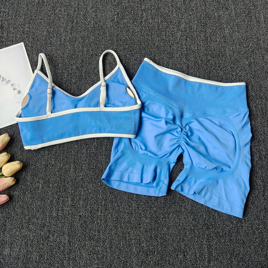 Seamless Peach Sculpt Yoga Set – Suspender Bra & High-Waist Shorts