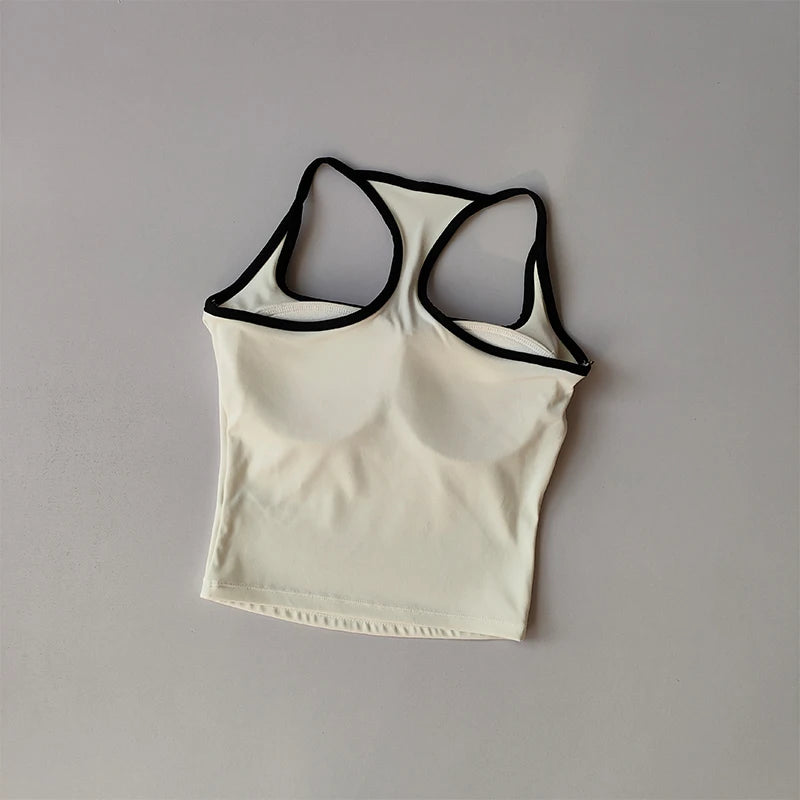Seamless Yoga Tank Top – Built-in Bra & Open Back